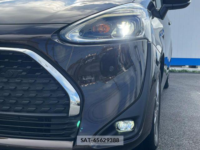 Toyota SIENTA 2018-10 8075561-13