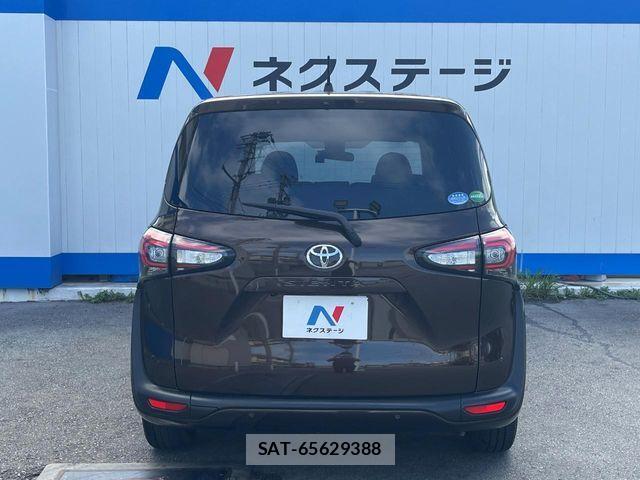 Toyota SIENTA 2018-10 8075561-15