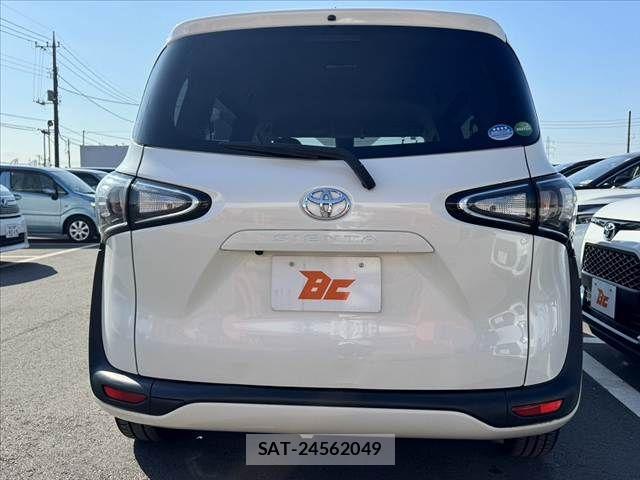 Toyota SIENTA 2020-06 8075562-13