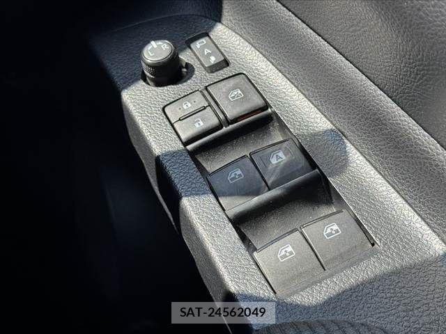 Toyota SIENTA 2020-06 8075562-25