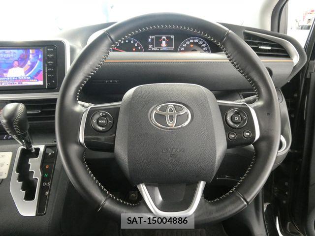 Toyota SIENTA 2016-04 8075566-20