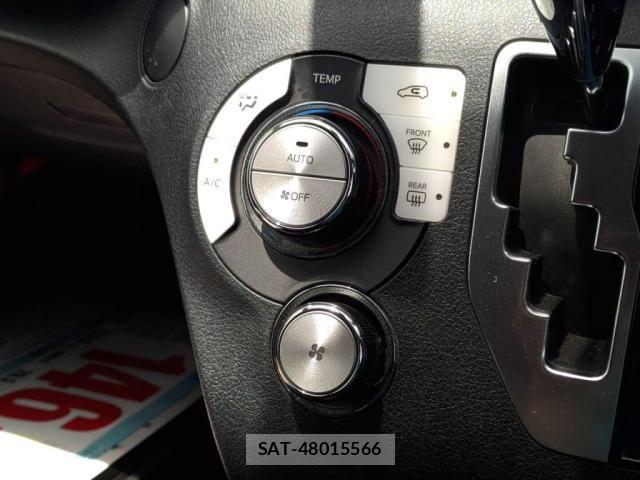 Toyota SIENTA 2016-09 8075563-13