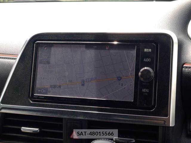 Toyota SIENTA 2016-09 8075563-16