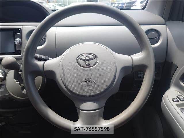 Toyota SIENTA 2008-09 8075565-12
