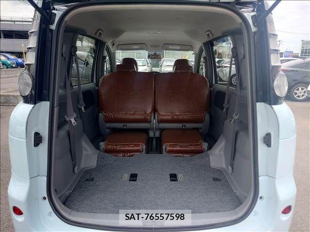 Toyota SIENTA 2008-09 8075565-18