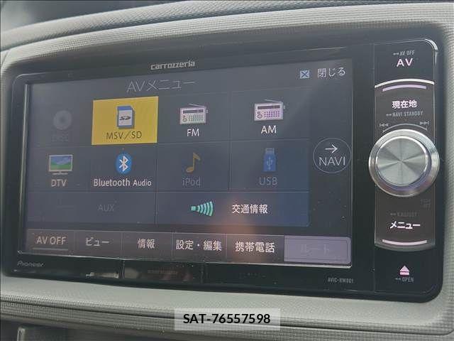 Toyota SIENTA 2008-09 8075565-2