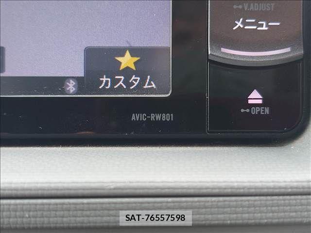 Toyota SIENTA 2008-09 8075565-3