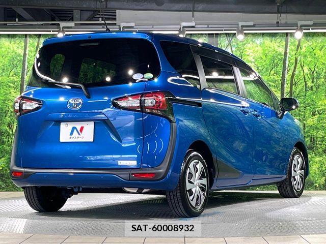Toyota SIENTA 2018-12 8075560-17