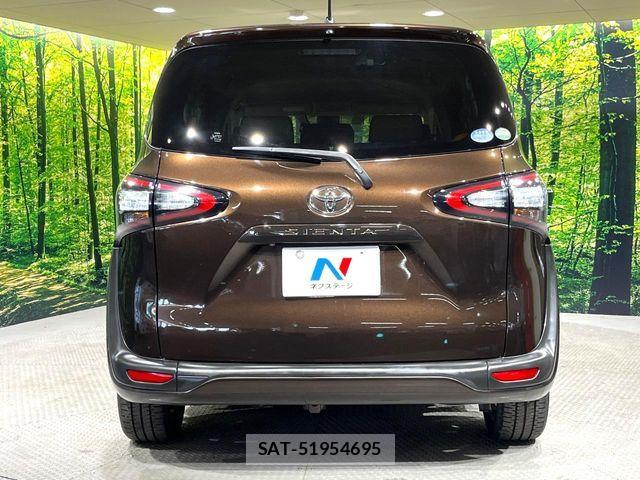 Toyota SIENTA 2016-03 8075569-15