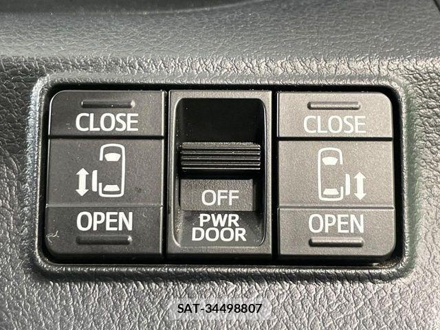 Toyota SIENTA 2017-01 8075567-4