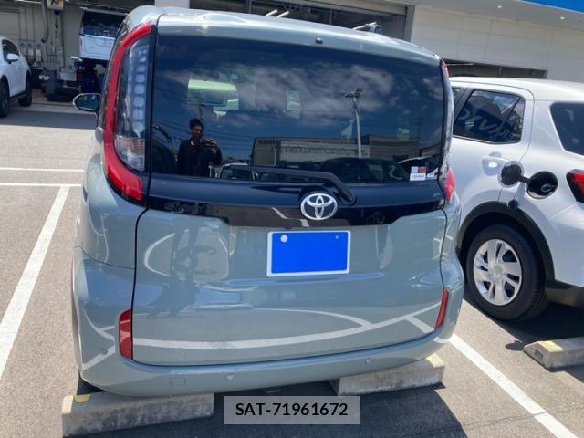 Toyota SIENTA 2022-10 8075557-8