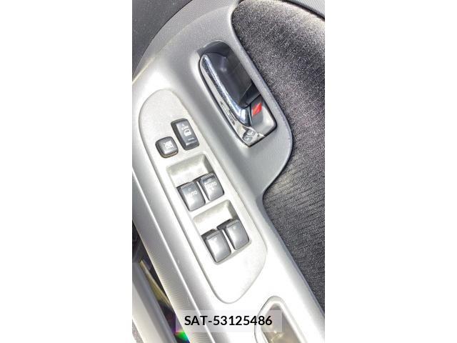 Toyota SIENTA 2015-07 8075568-14