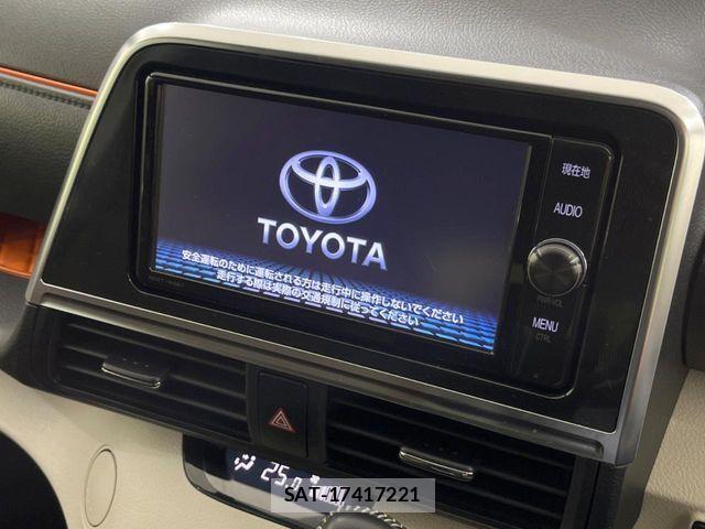 Toyota SIENTA 2017-05 8101875-2