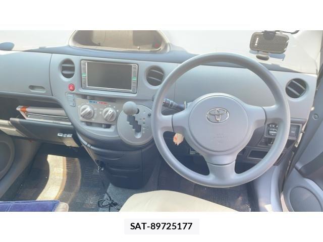 Toyota SIENTA 2007-08 8101885-14
