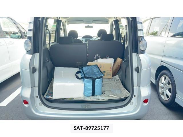 Toyota SIENTA 2007-08 8101885-27