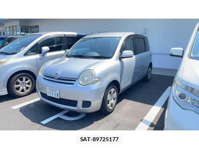 Toyota SIENTA 2007-08 8101885-4