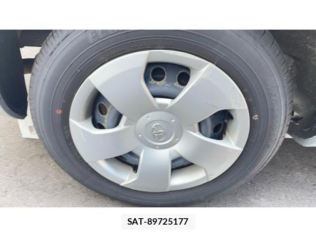 Toyota SIENTA 2007-08 8101885-7