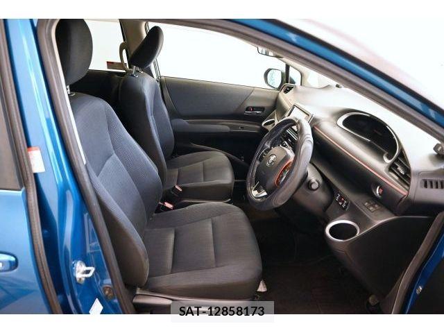 Toyota SIENTA 2016-03 8101880-10