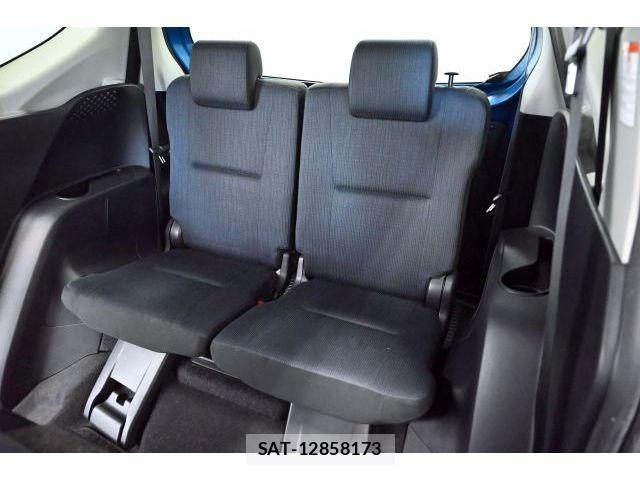 Toyota SIENTA 2016-03 8101880-15