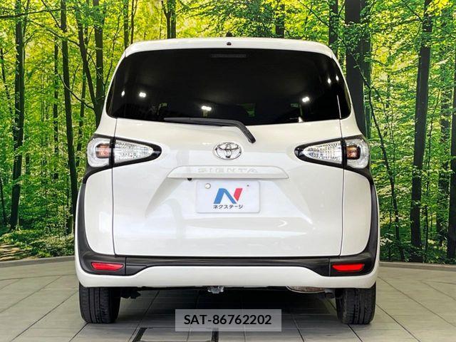 Toyota SIENTA 2016-05 8101876-15