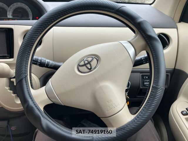 Toyota SIENTA 2011-07 8101888-20