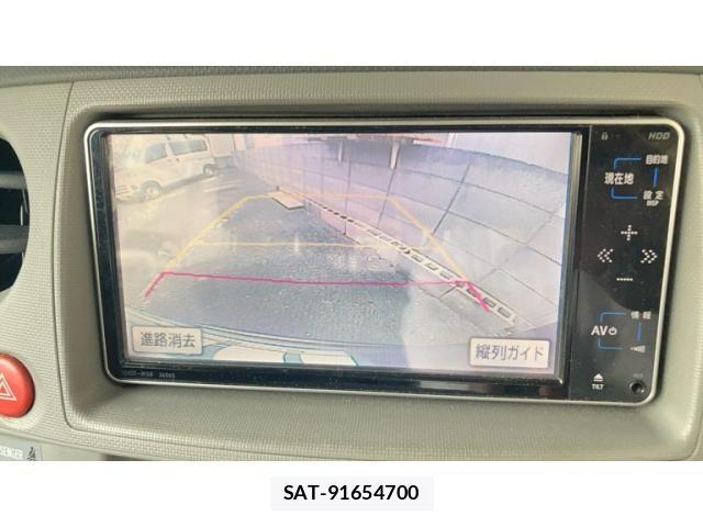 Toyota SIENTA 2009-10 8101887-14