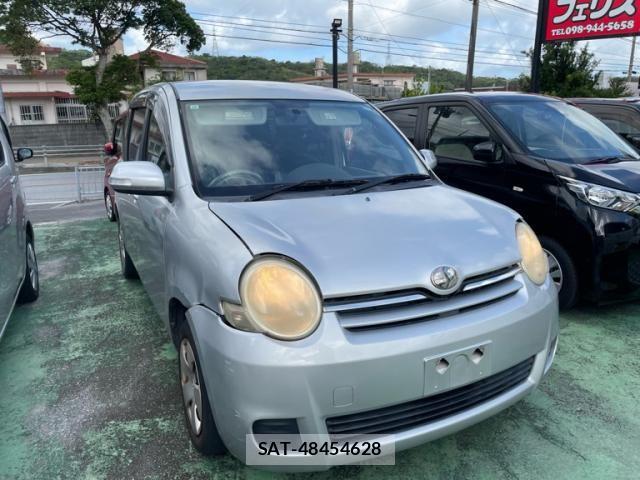 Toyota SIENTA 2008-01 8101886-3