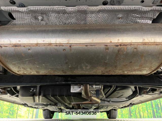 Toyota SIENTA 2023-06 8101869-19