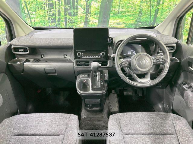 Toyota SIENTA 2023-10 8101871-1
