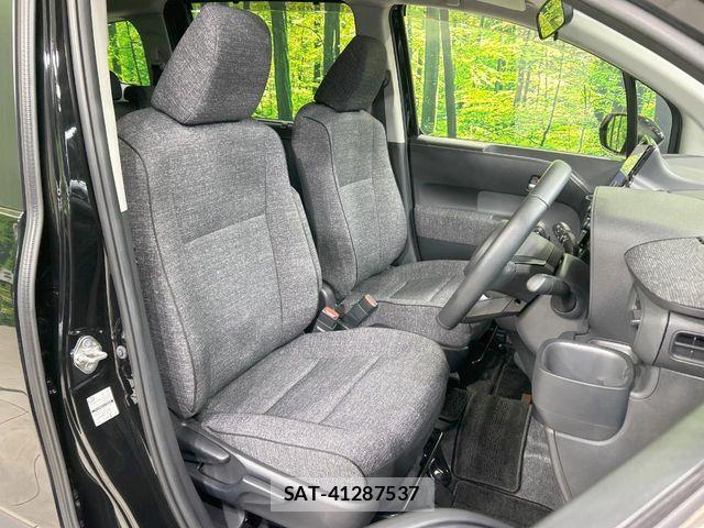 Toyota SIENTA 2023-10 8101871-7
