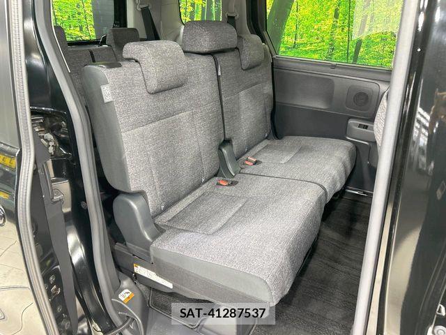 Toyota SIENTA 2023-10 8101871-8