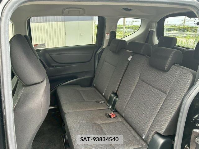 Toyota SIENTA 2022-03 8101873-14