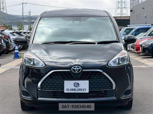 Toyota SIENTA 2022-03 8101873-3
