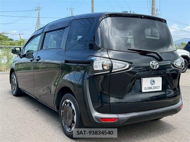 Toyota SIENTA 2022-03 8101873-7