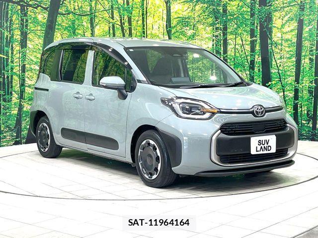 Toyota SIENTA 2022-12 8101868-16