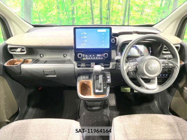 Toyota SIENTA 2022-12 8101868-1