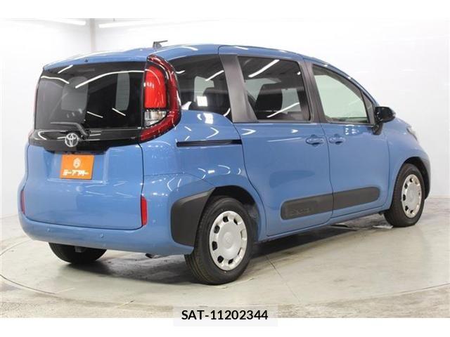 Toyota SIENTA 2026-01 8101870-4