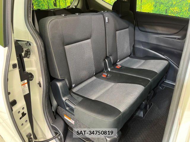 Toyota SIENTA 2019-06 8101877-8