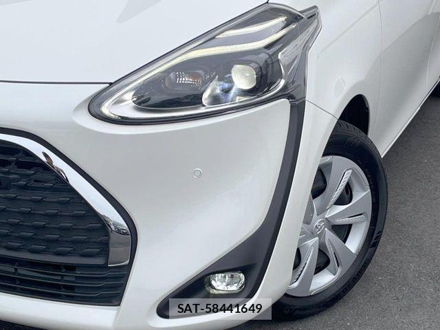 Toyota SIENTA 2021-07 8132365-11