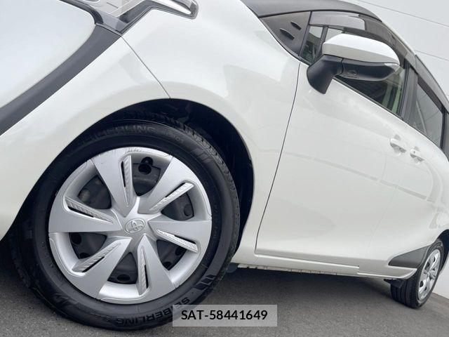 Toyota SIENTA 2021-07 8132365-12