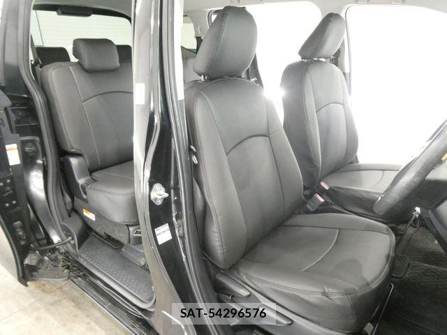 Toyota SIENTA 2018-05 8132370-10