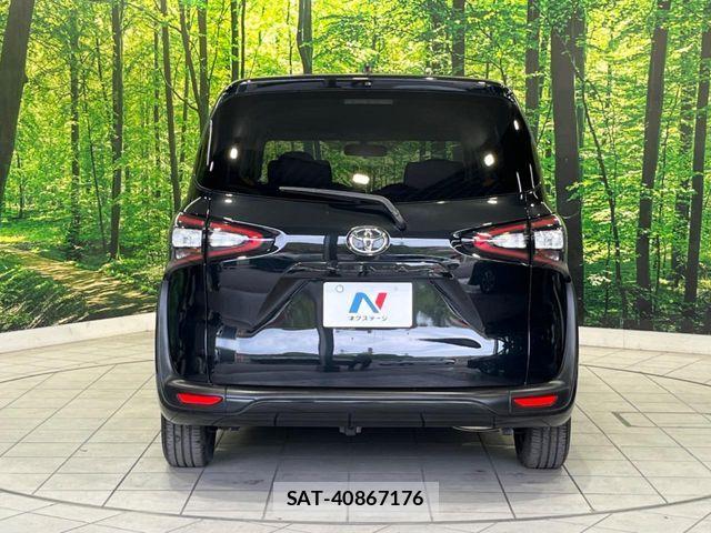 Toyota SIENTA 2016-12 8132368-15
