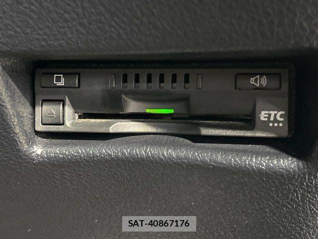 Toyota SIENTA 2016-12 8132368-6