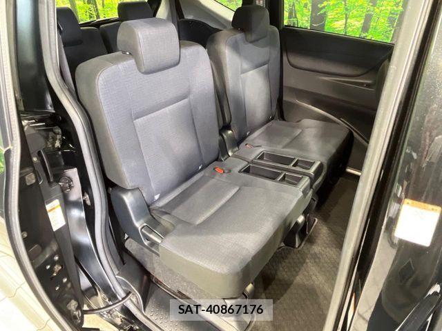 Toyota SIENTA 2016-12 8132368-8