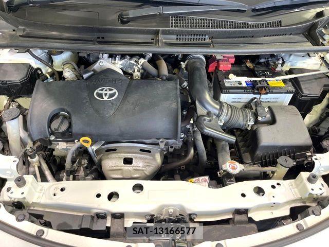Toyota SIENTA 2020-12 8132360-17