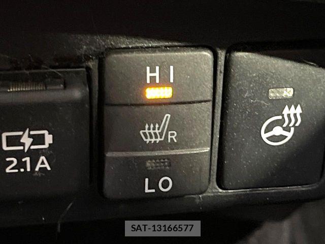 Toyota SIENTA 2020-12 8132360-5