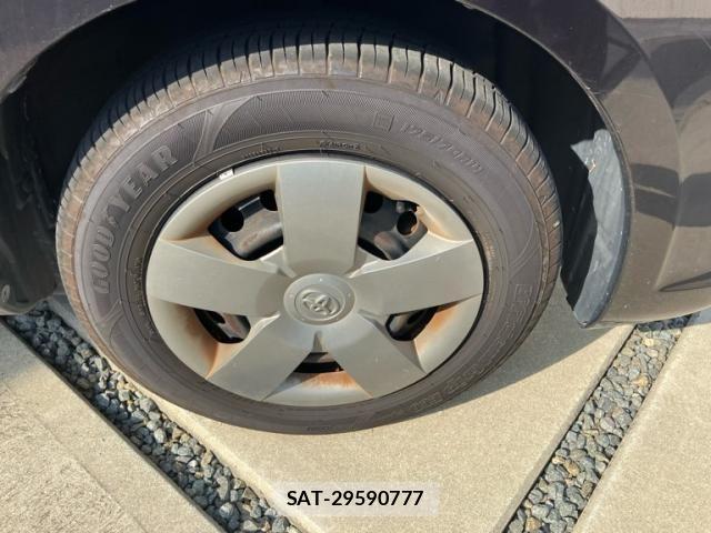 Toyota SIENTA 2011-10 8132371-4