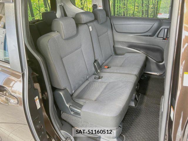 Toyota SIENTA 2017-07 8132367-8