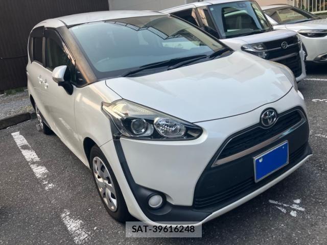 Toyota SIENTA 2016-12 8132369-1