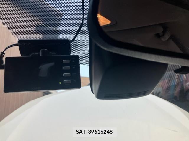 Toyota SIENTA 2016-12 8132369-25